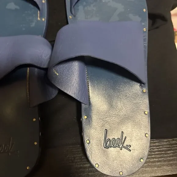 Beek Leather Toe-ring Sandal Blue  Women's Size 9 Rare Discontinued - Picture 4 of 7